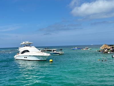 private yacht rental in Cartagena