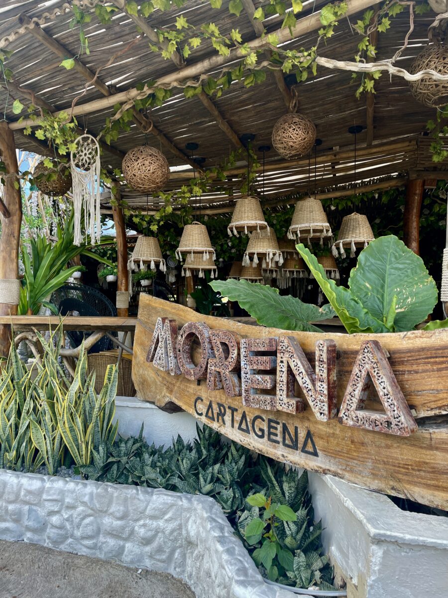 MORENA LOUNGE BEACH